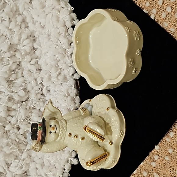 Lenox Music Box Snowman - Picture 7 of 12